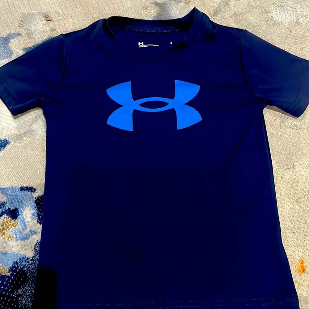 Boys under armor shirt